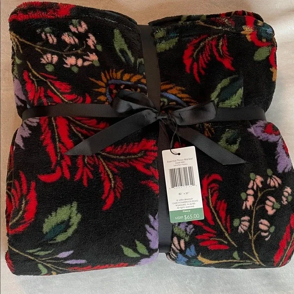 NWT Vera Bradley Essential Throw in Venetian Paisley Pattern - Picture 4 of 12
